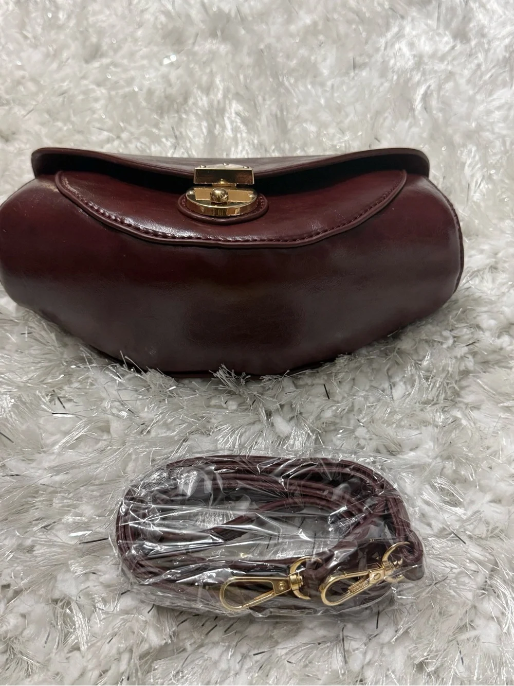 Burgundy Vintage Style Shoulder & Crossbody Bag
